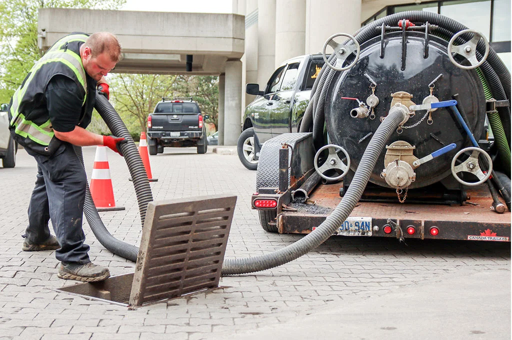 Metro Jet Vac 2 Catch Basin and Sump Pit Cleaning - Metro Jet Vac